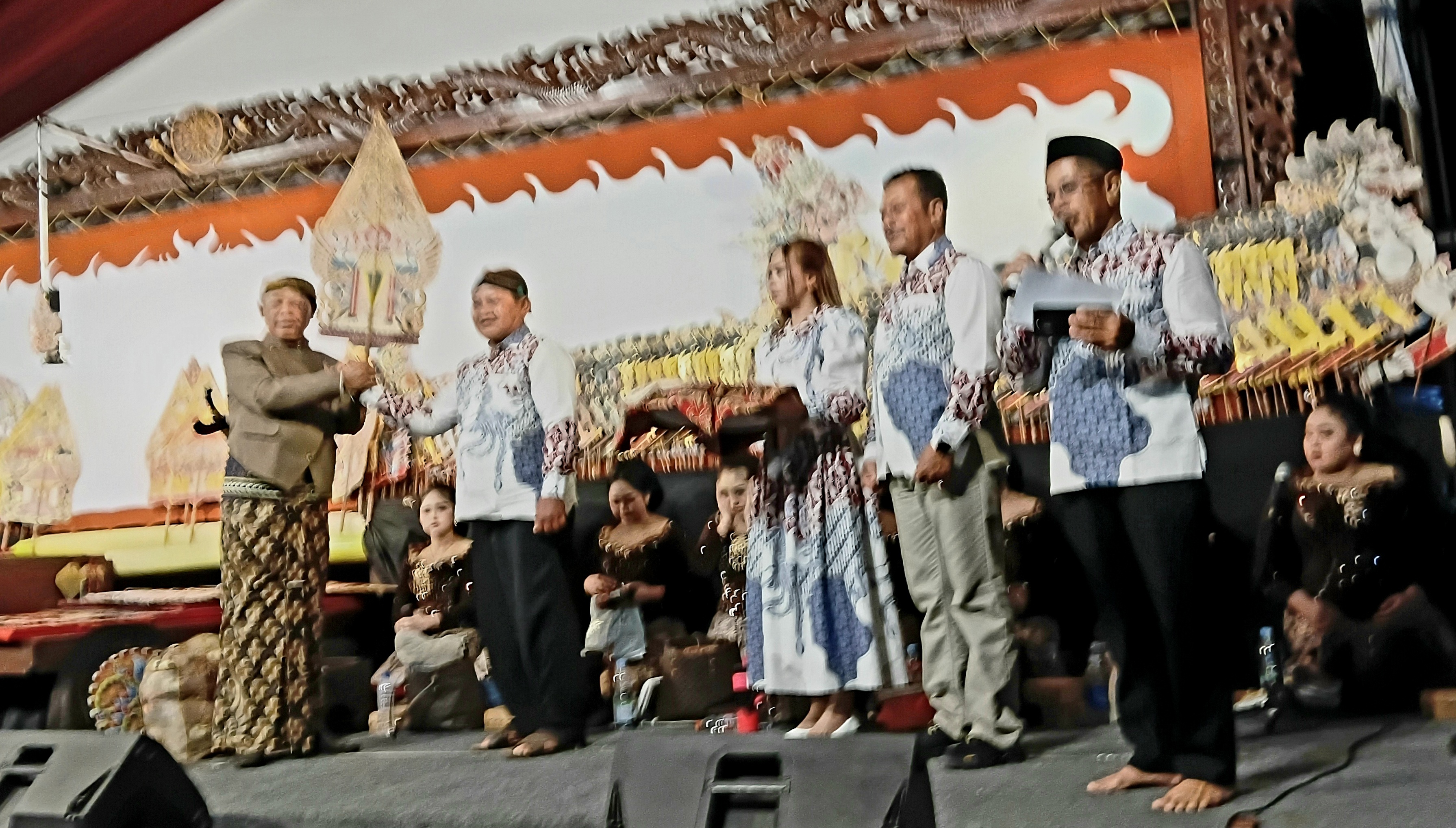 Desa Bangoan Gelar Wayang Kulit Peringati HUT Ke- 81 RI dan Ajang Silahturahmi Masyarakat
