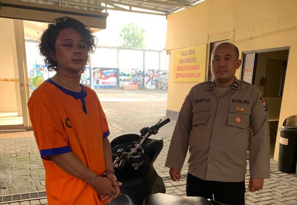 Maling PCX Babak Belur Usai Tertangkap Korban Sendiri di Menganti Gresik