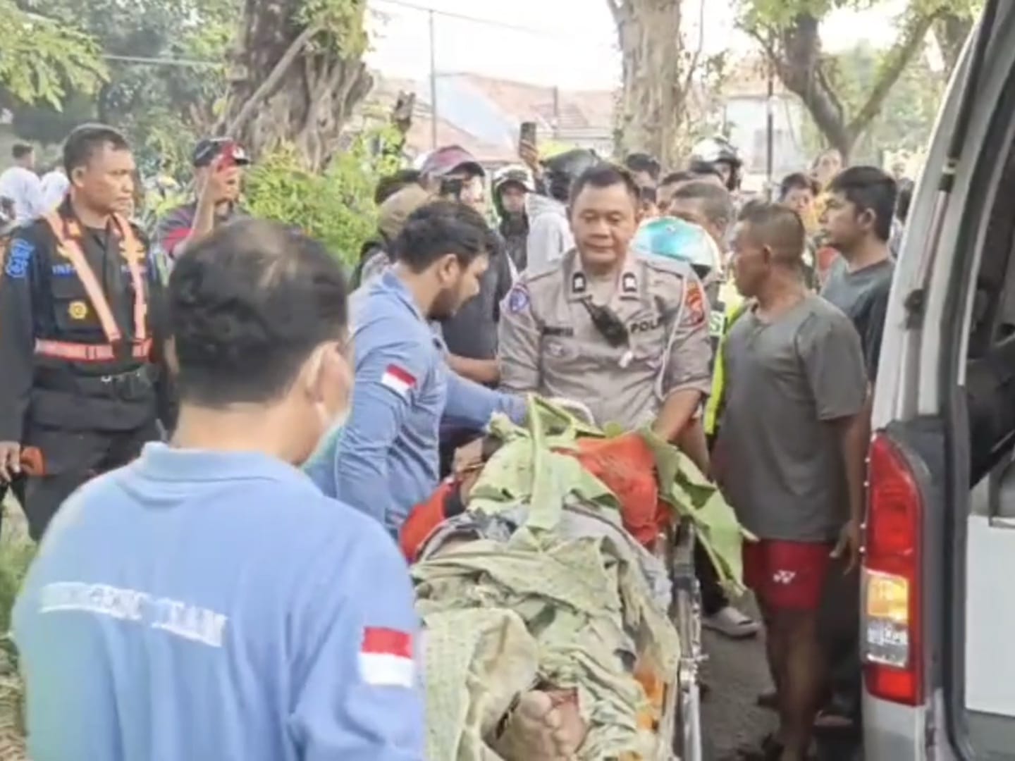 Lagi, Laka Maut KA tanpa Palang Pintu Sasak Ojol Bangil