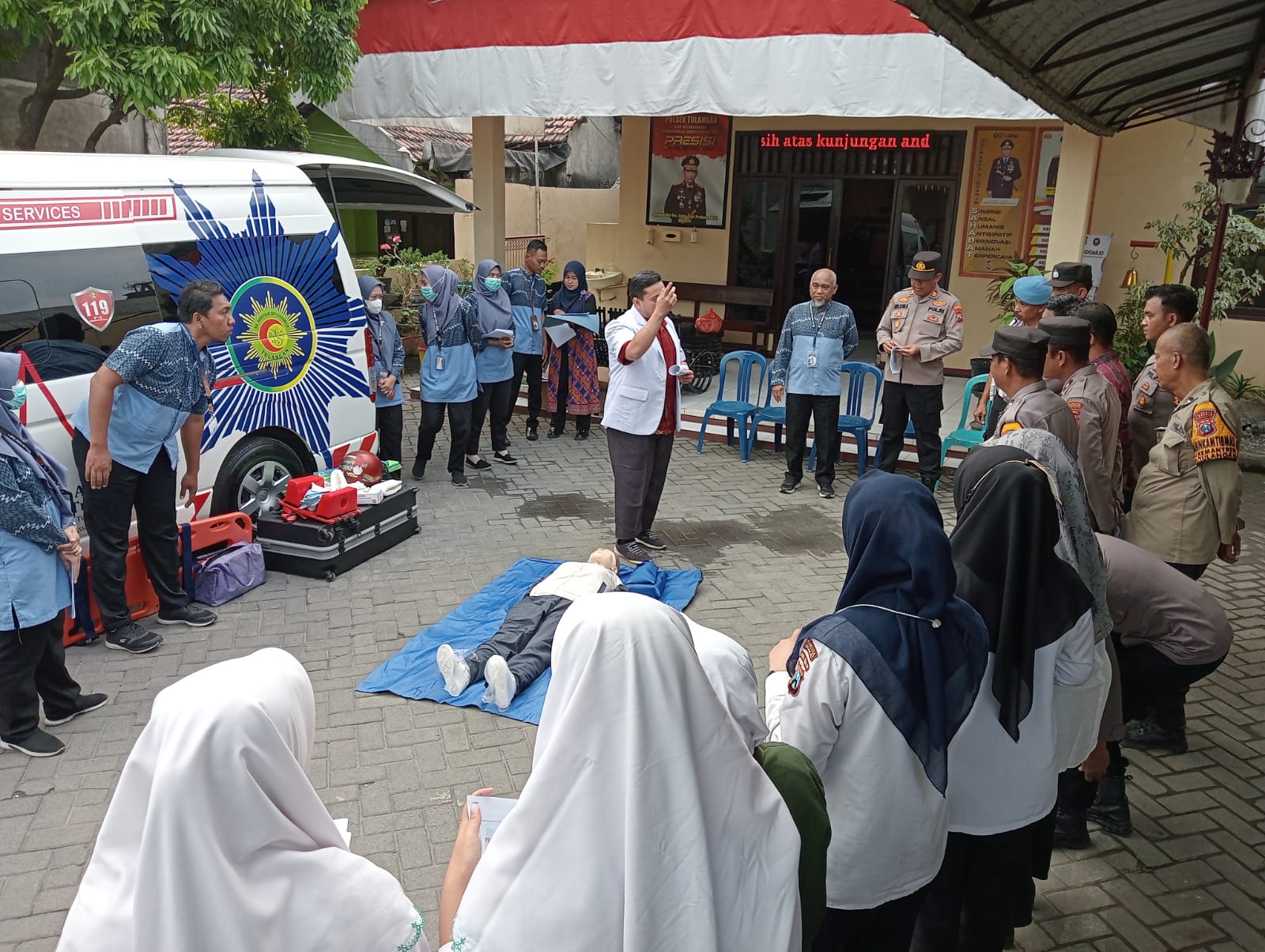 Polisi Dilatih Penanganan Pertama Korban Gawat Darurat