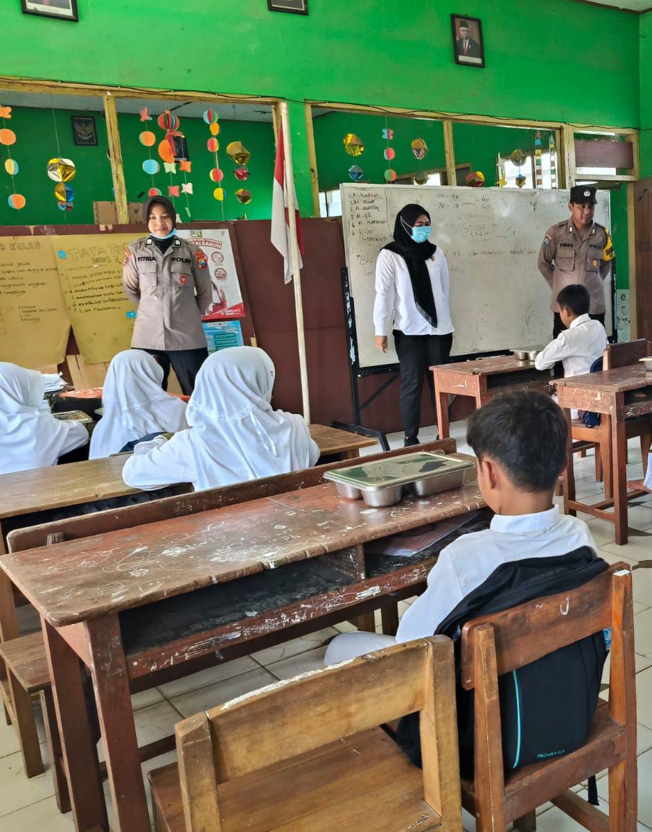 Siswa Sambut Antusias Program Makan Bergizi Gratis Polres Ngawi