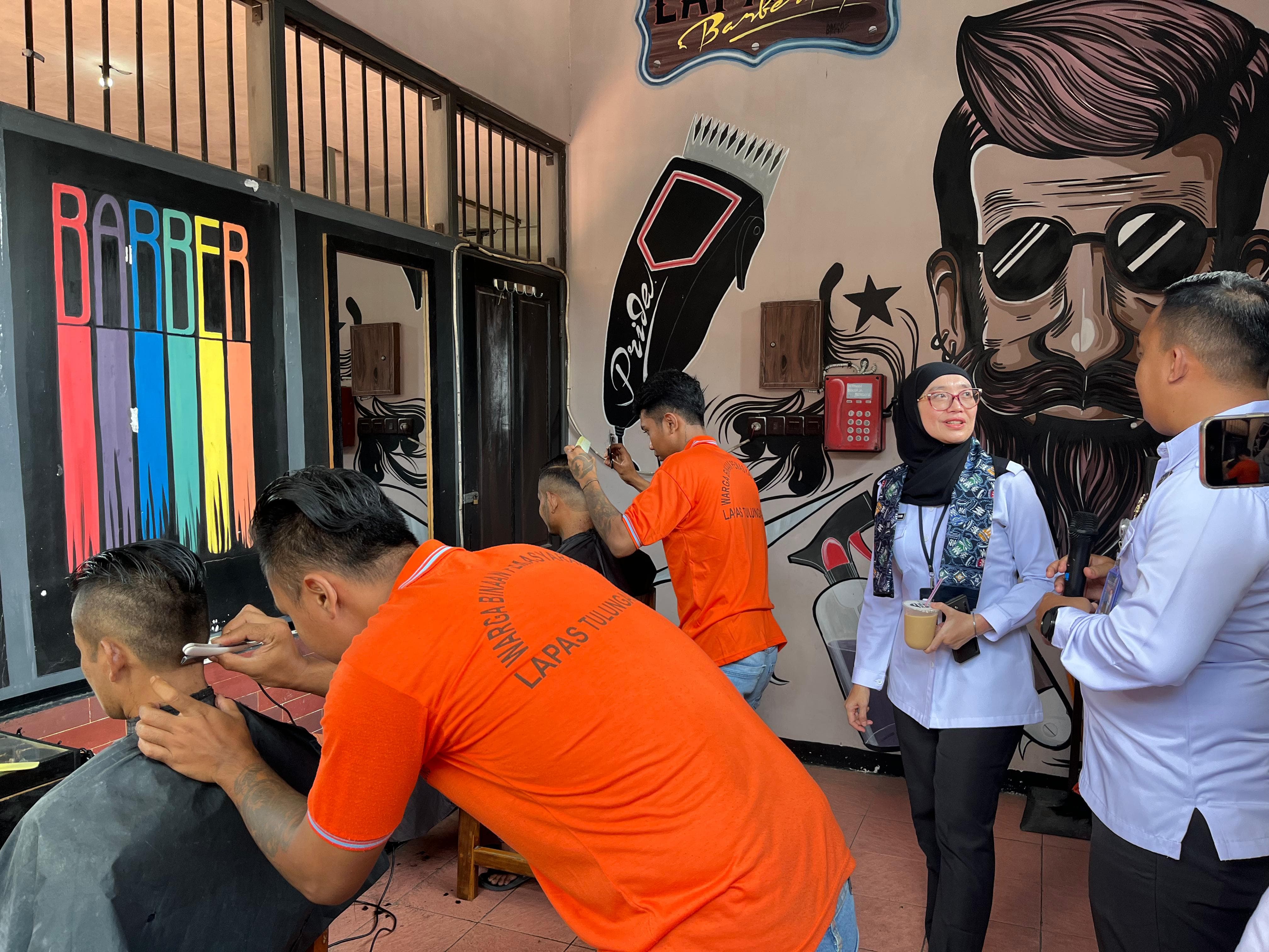 Tinjau Lapas Tulungagung, Sekretaris Deputi Kemenko Hukum HAM Imipas Apresiasi Pembinaan dan Layanan