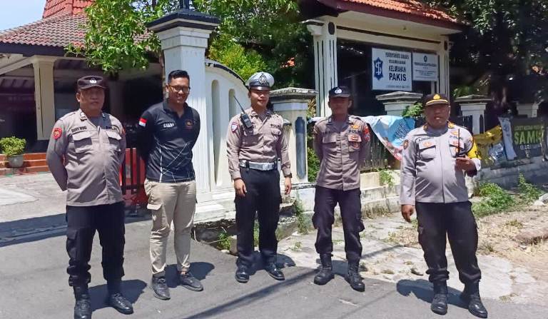 Polsek Sawahan Gelar Patroli Presisi Cegah 3C di Dukuh Kupang Timur Surabaya