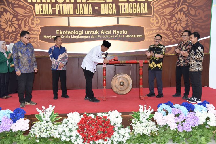 Bupati Gatut Sunu Buka Rakorwil Dema PTKIN Tulungagung Mahasiswa Didorong Jadi Motor Perubahan