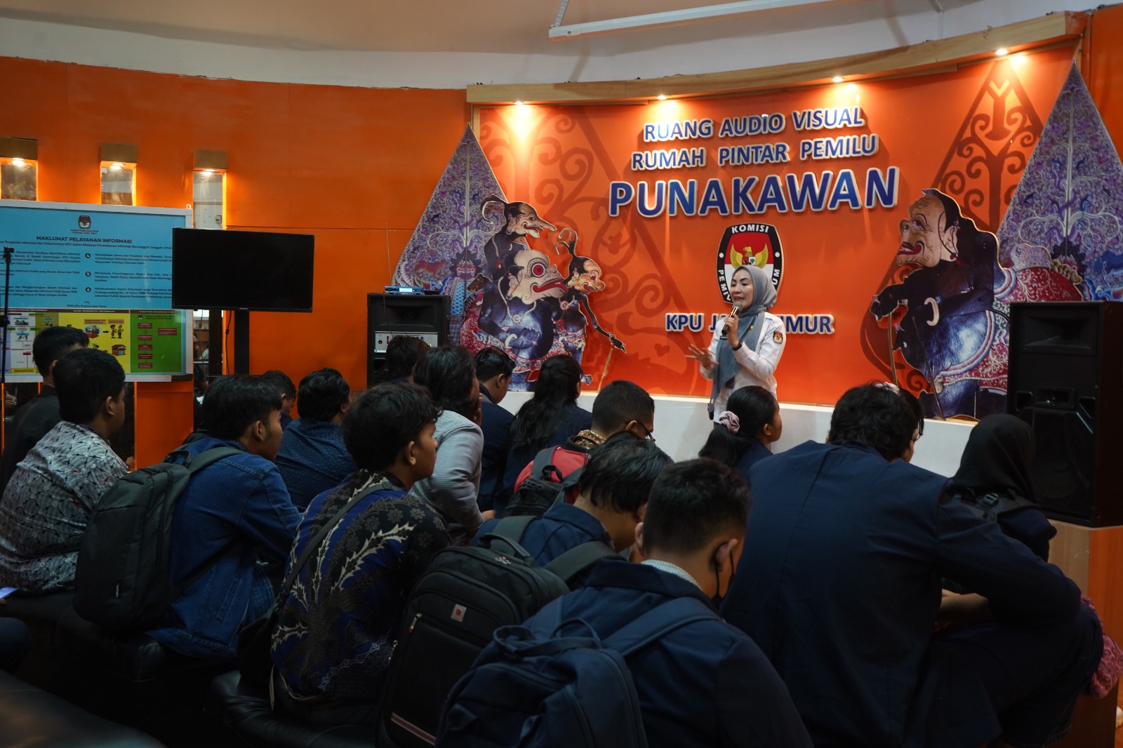 KPU Jatim Terima Mahasiswa Disabilitas Program Magang Community Project