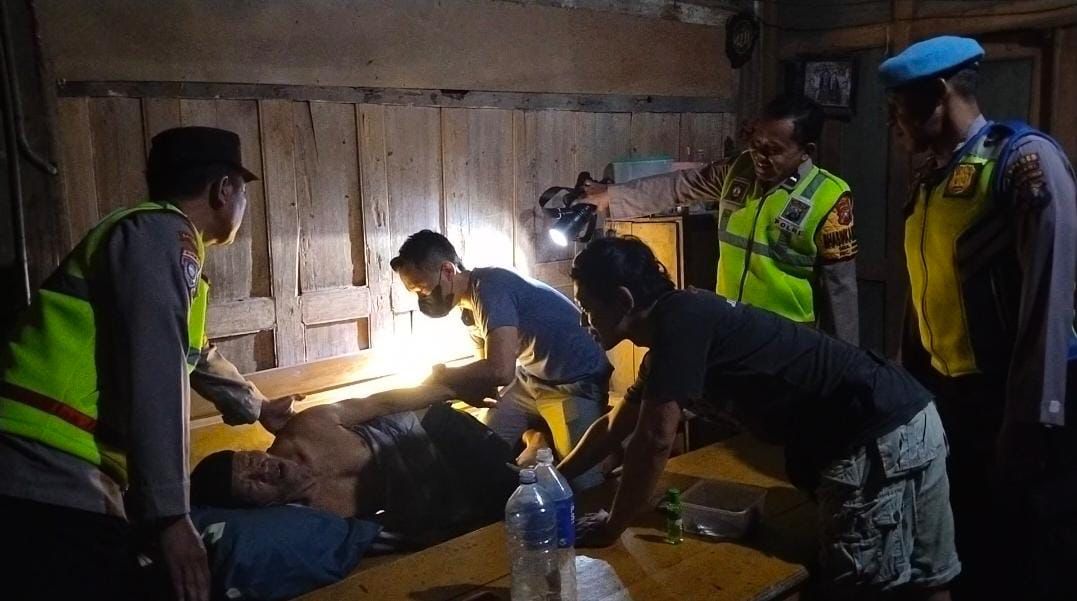 Respon Cepat Polisi Ngawi Tangani ODGJ yang Resahkan Warga Kendal 
