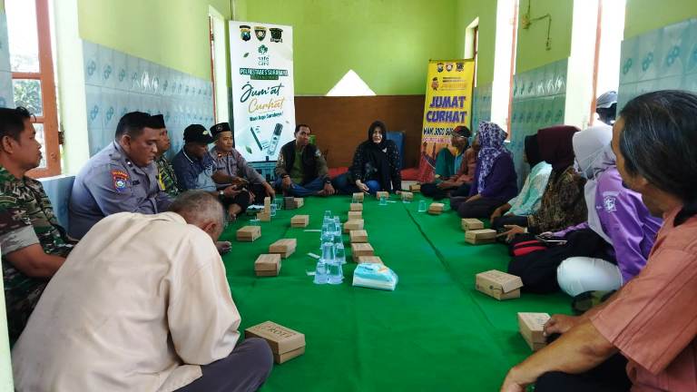 Jumat Curhat Polsek Mulyorejo Tampung Keluhan Warga Kejawan Putih Tambak Surabaya