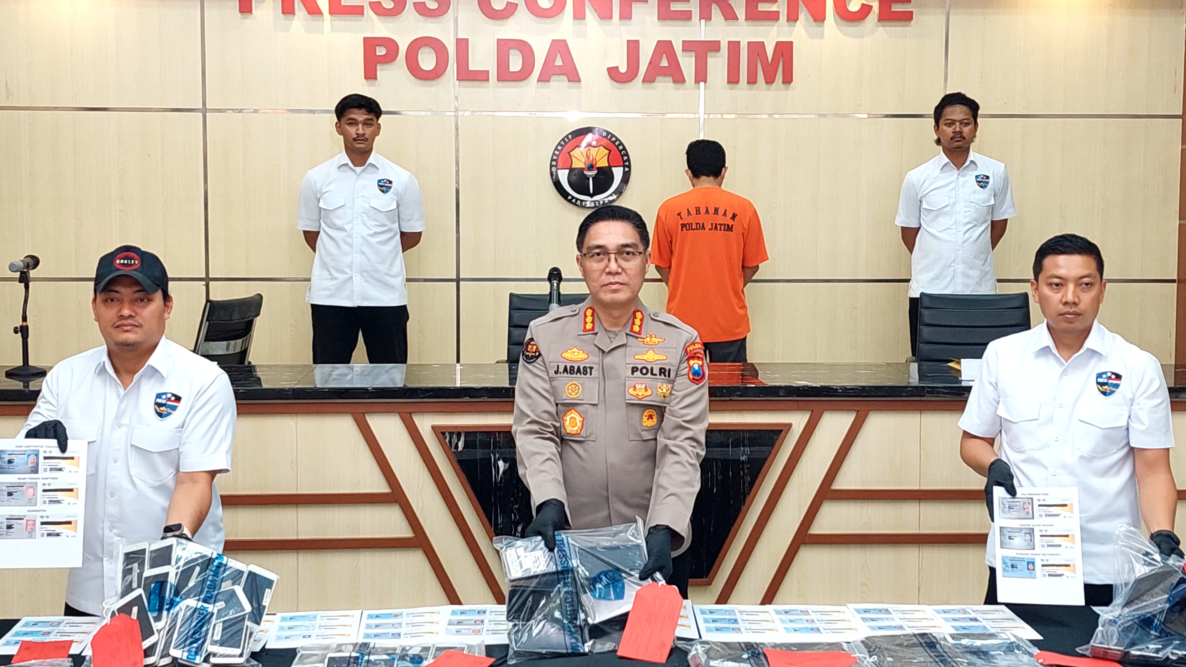 Modus Didaftarkan Peserta MBG, Ratusan KTP Warga Nganjuk Disalahgunakan Buat Akun Toko Online