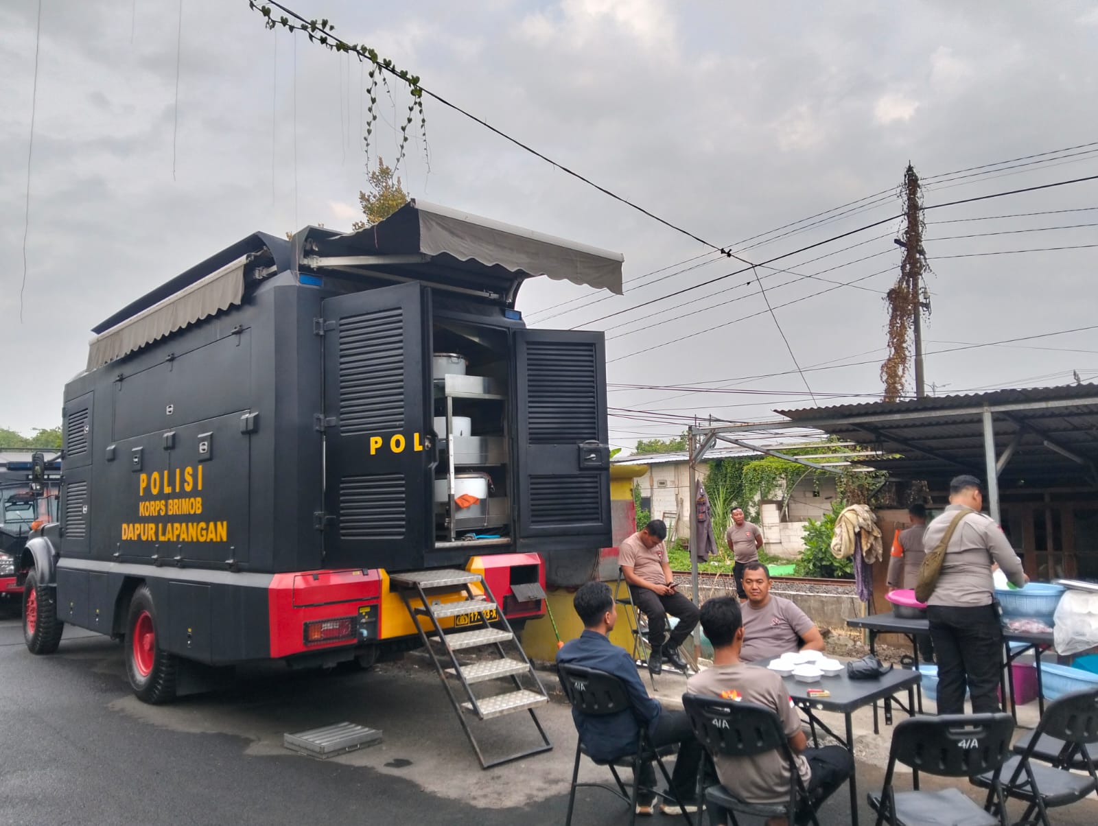 Ada Tim DVI, Posko dan Dapur Lapangan di Ponpes Al Khoziny