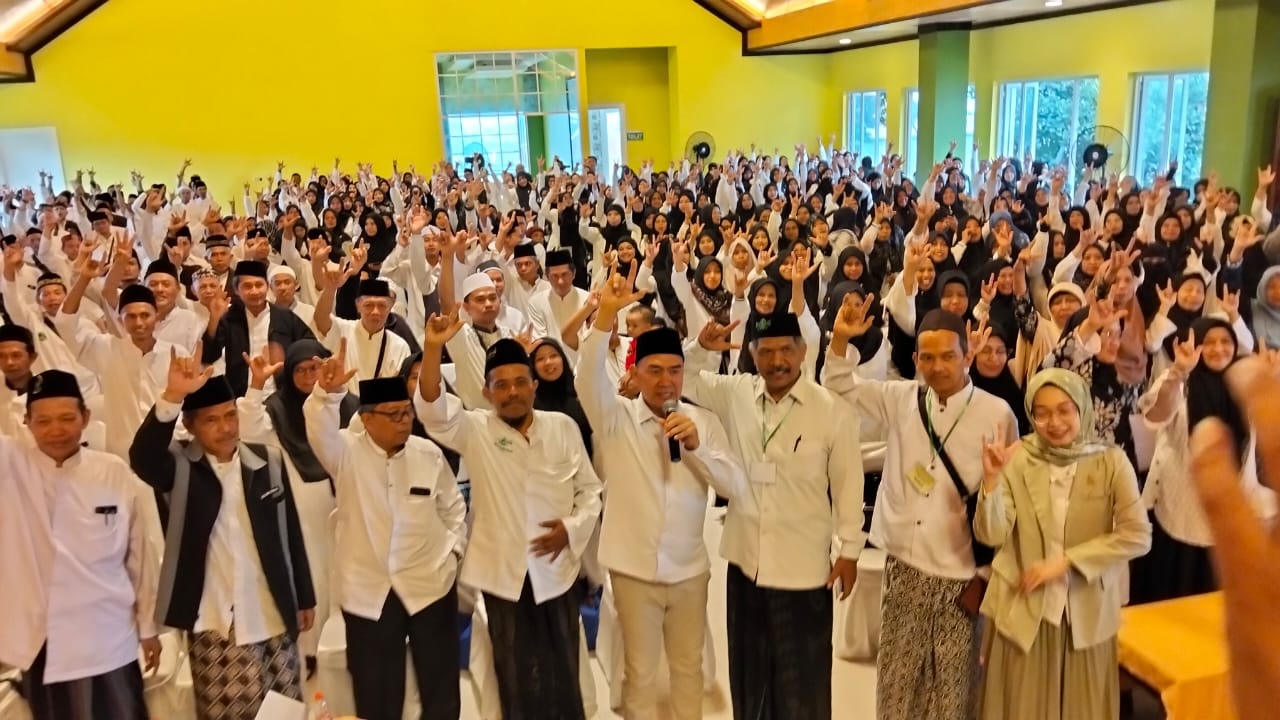 Solid, 1.000 Guru Ngaji se-Kota Malang Menangkan Abah Anton