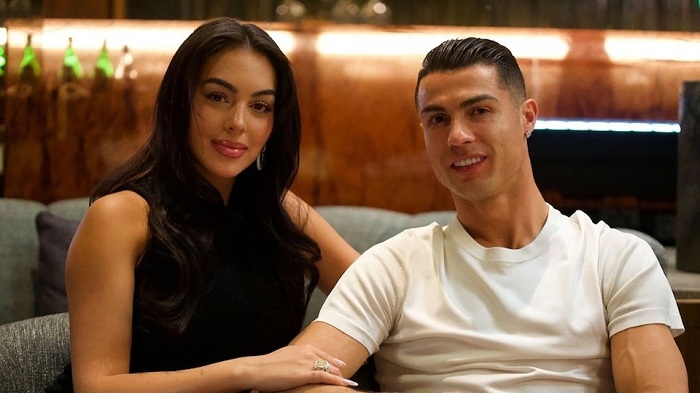 Kado Rolex Emas dan Sinyal Pelaminan: Georgina Rayakan Ulang Tahun Spesial Bareng Ronaldo