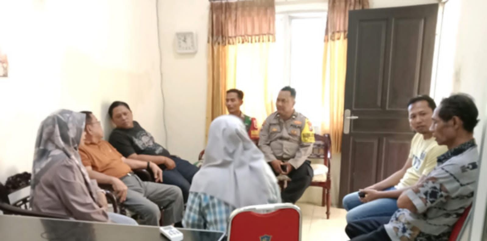 Kapolsek Gayungan Gelar Jum'at Curhat Siap Bantu Aspirasi Warga Terkait Kamtibmas