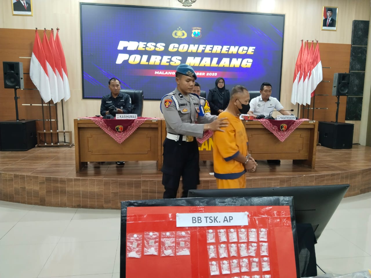 Polres Malang Rilis Kasus Pembunuhan Istri Siri, Motif Kuasai Harta