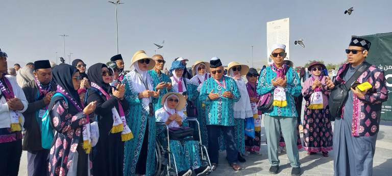 Selami Sejarah Islam, Jemaah Umrah Bakkah Travel Telusuri Jejak Rasulullah di Madinah