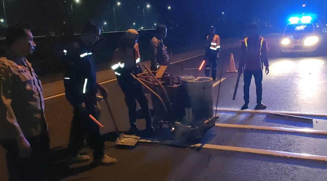 Cegah Balap Liar, Polisi Pasang Speed Trap di Jalan Arteri Porong dan Eks Tol Porong