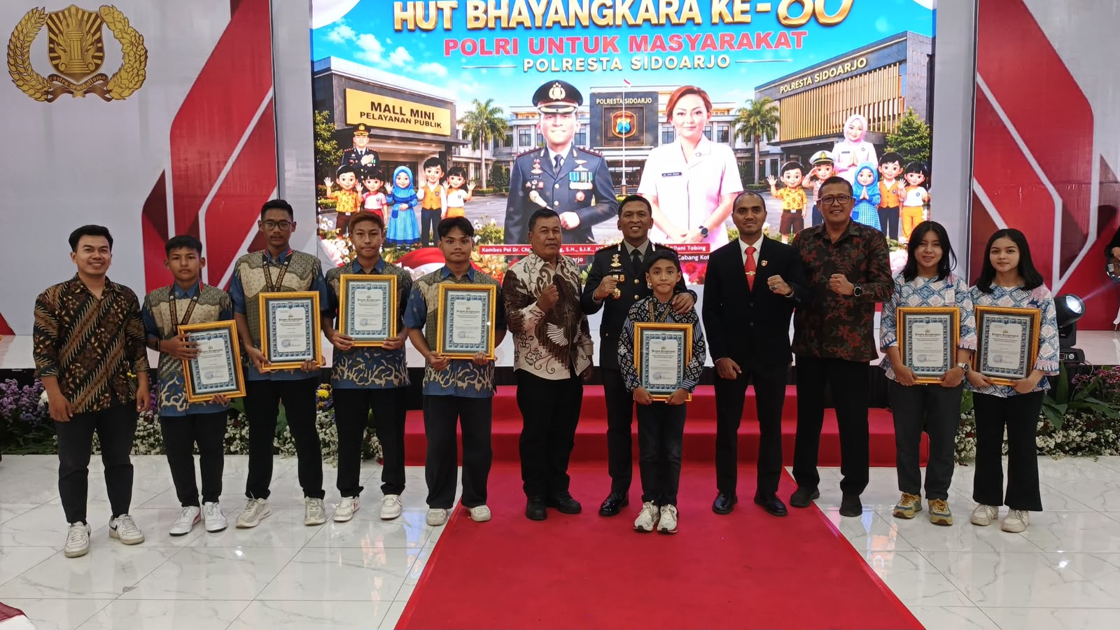 Atlet Karate Dapat Penghargaan dari Kapolresta Sidoarjo