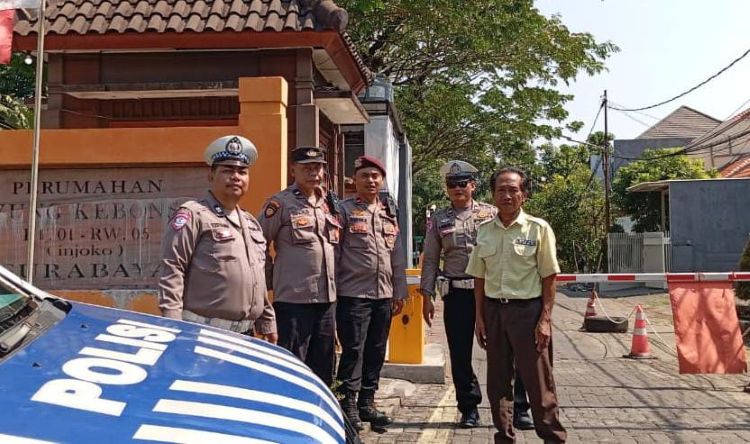 Polsek Gayungan Gencarkan Patroli di Pemukiman Surabaya, Cegah 3C dan Balap Liar