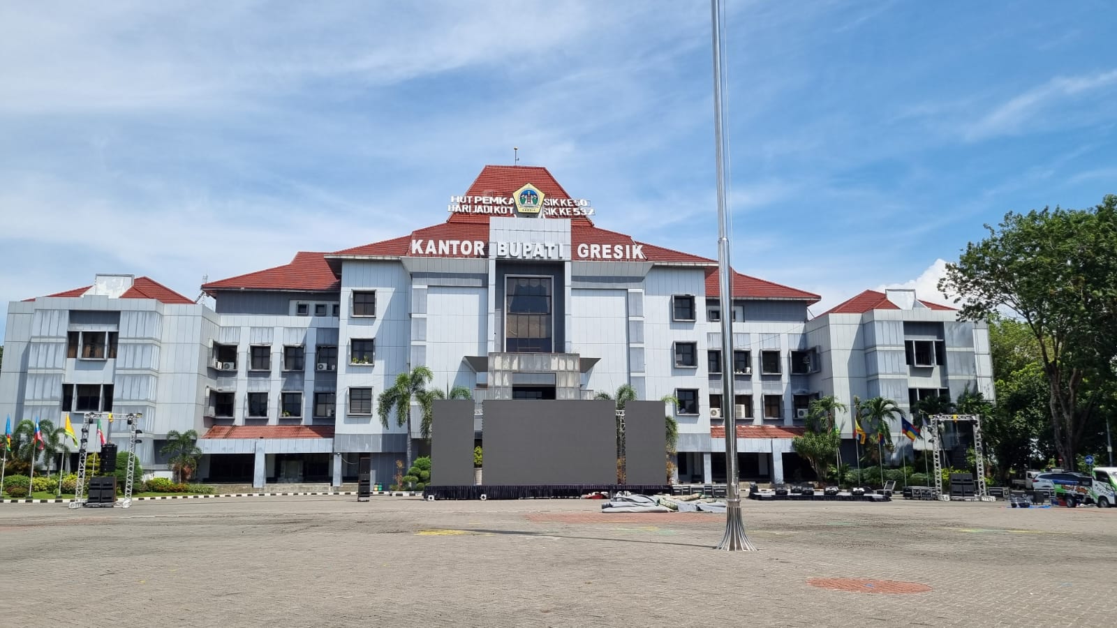 Nobar Timnas Indonesia Vs Uzbekistan di Kantor Bupati Gresik, Ada Doorprize dan Live Musik