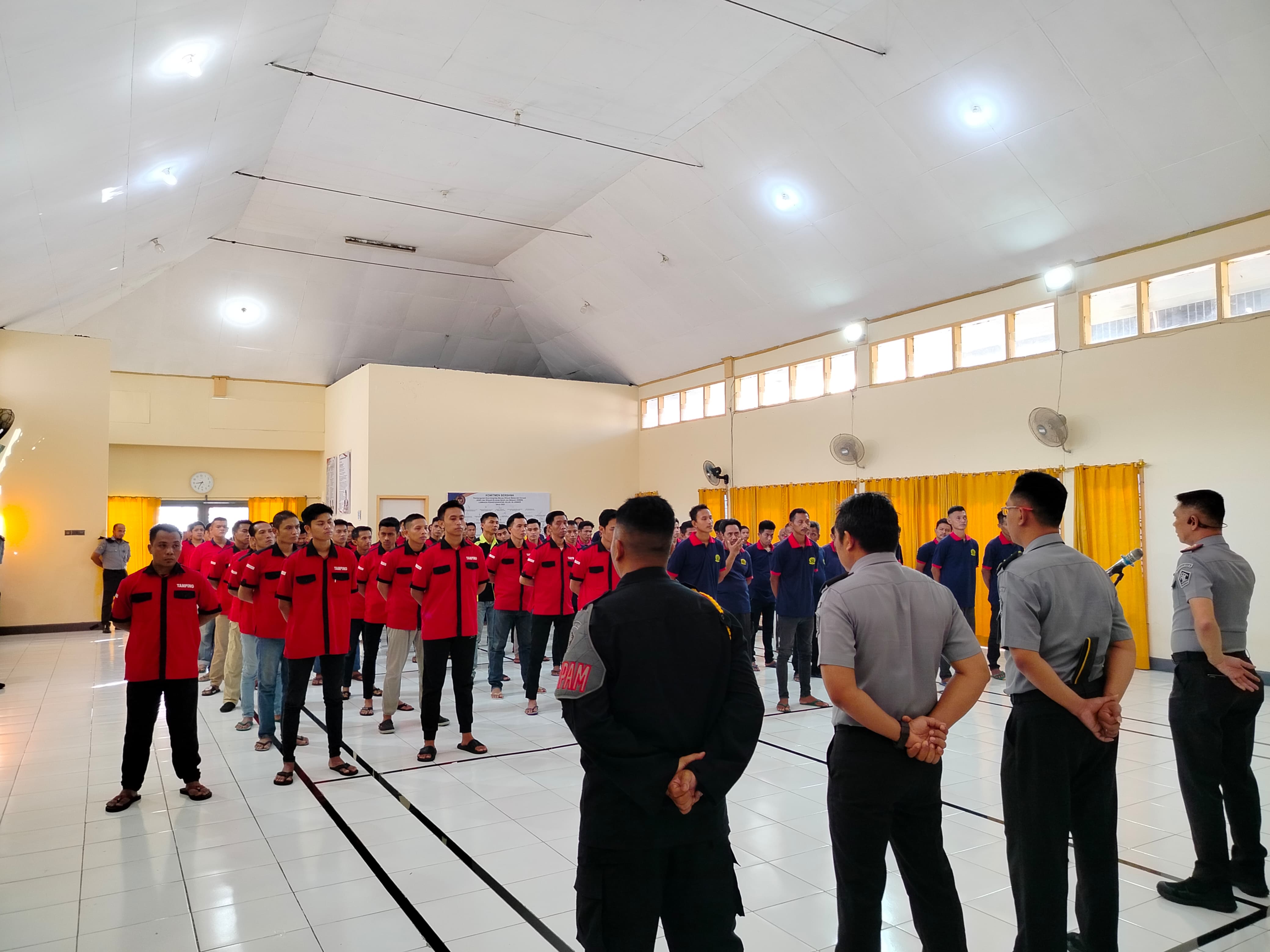 Semangat Perubahan Digaungkan di Lapas Jember Melalui Apel Pembinaan Tamping dan Kepala Kamar