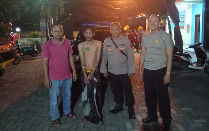 Terjebak Macet di Jalan Raya, Maling Motor Asal Sidoarjo Babak-Belur Dihajar Massa