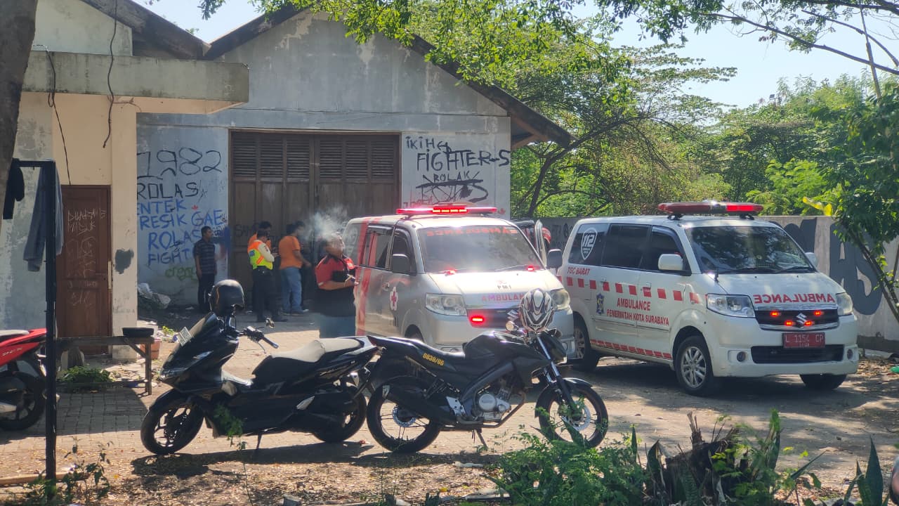 Kronologi Lansia Asal Garut Tersambar Kereta Api di Sememi Baru Surabaya
