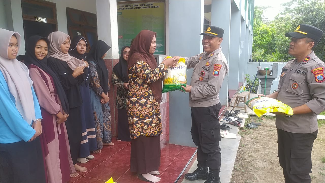 Polres Tulungagung Salurkan Beras ke Panti Asuhan Lewat Polsek Jajaran
