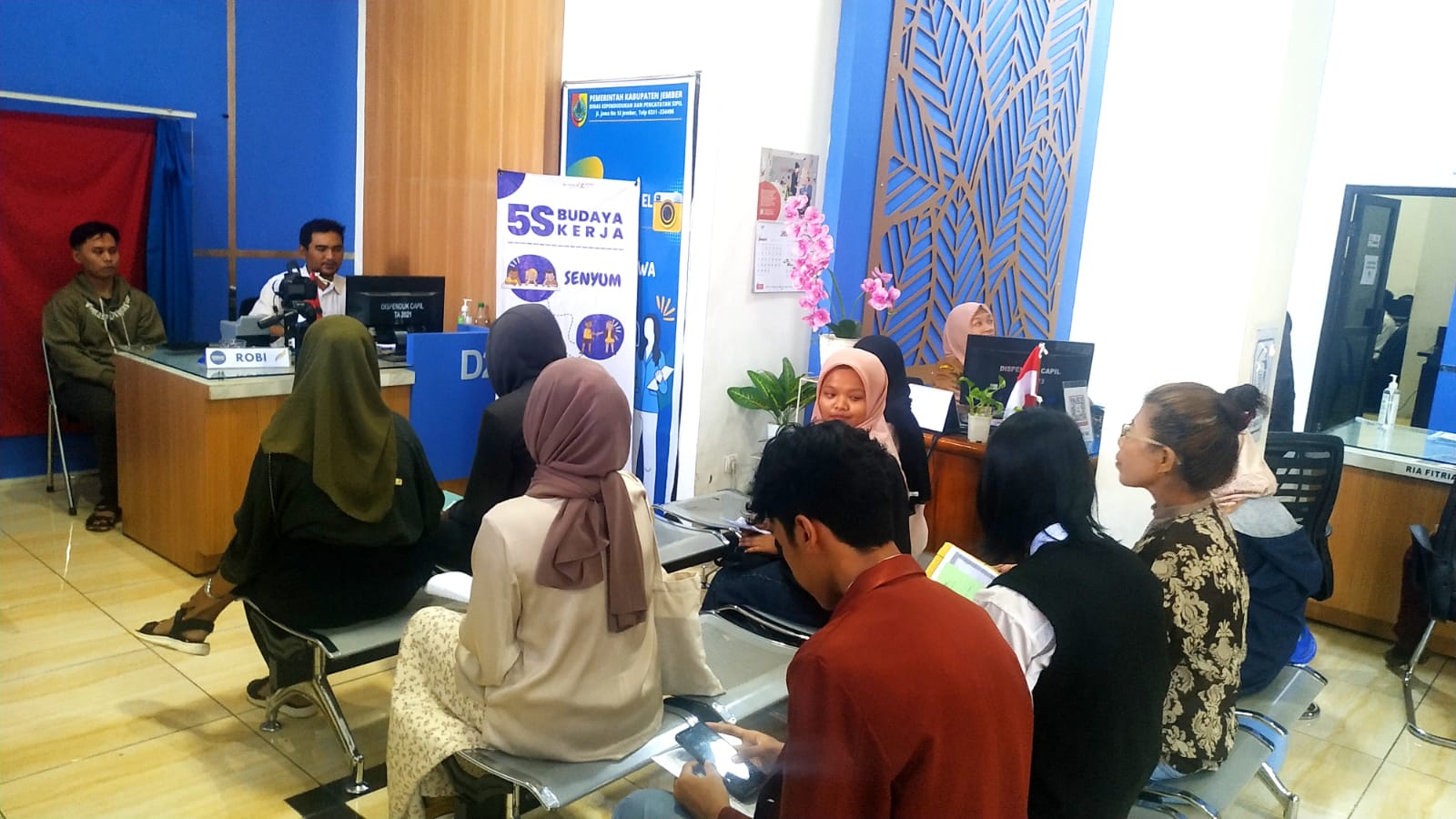 Kepala Dispendukcapil Jember Apresiasi Polres Temukan Alat Perekam KTP Elektronik yang Dicuri