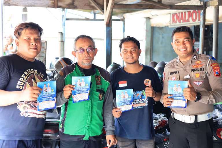 Satlantas Polres Gresik Gandeng Ojol Tekan Pelanggaran Saat Operasi Zebra Semeru 2025