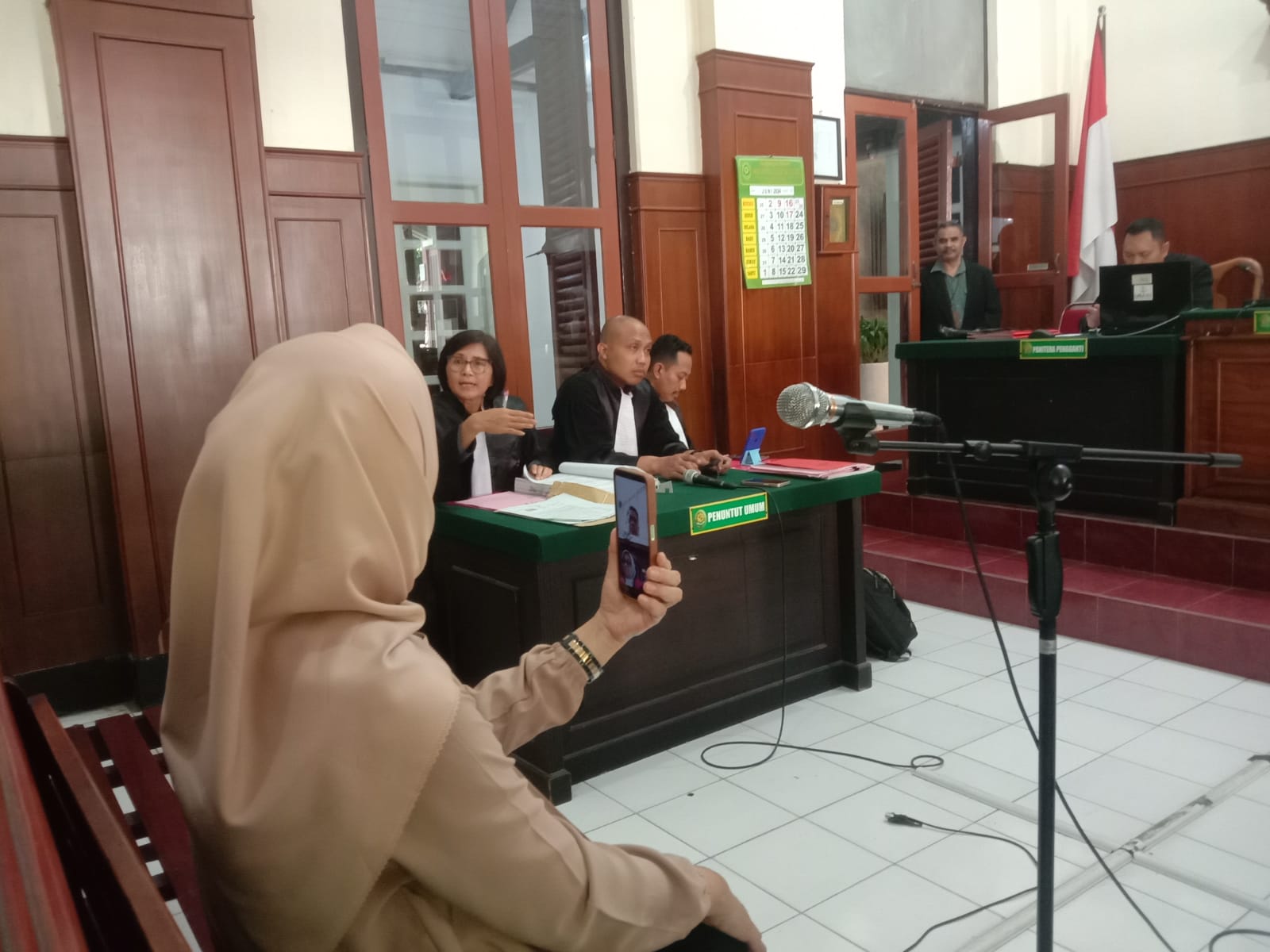 Tertipu Investasi Jual-Beli Barang Bekas, Pasutri Merugi Rp 750 Juta