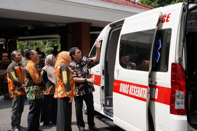 Transformasi 35 Puskesmas  dan RSUD Kepohbaru di Kabupaten Bojonegoro Menjadi BLUD