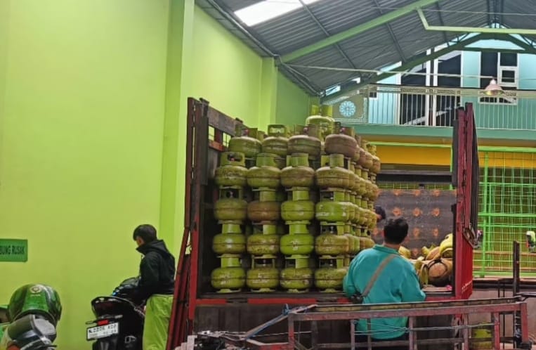 Harga LPG Melon 3 Kg Naik, Masyarakat Mengeluh