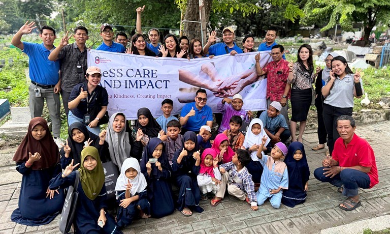 Aksi Nyata Kemanusiaan Bess Hospitality Group Salurkan Bantuan di Kampung Miskin Rangkah Surabaya