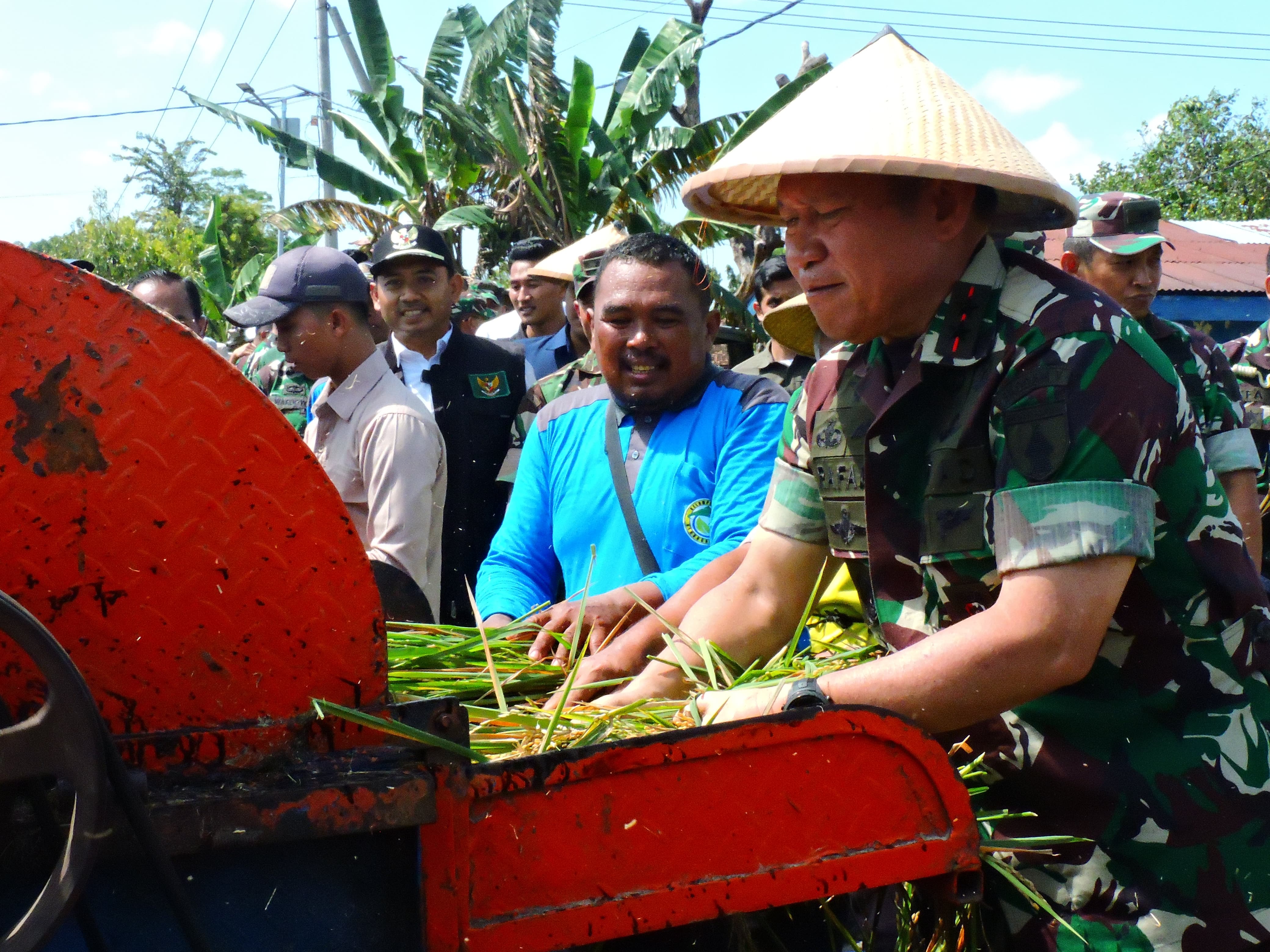 Pangdam V/Brawijaya Minta Prajuritnya Bantu Optimalisasi Lahan dan Kawal Pupuk