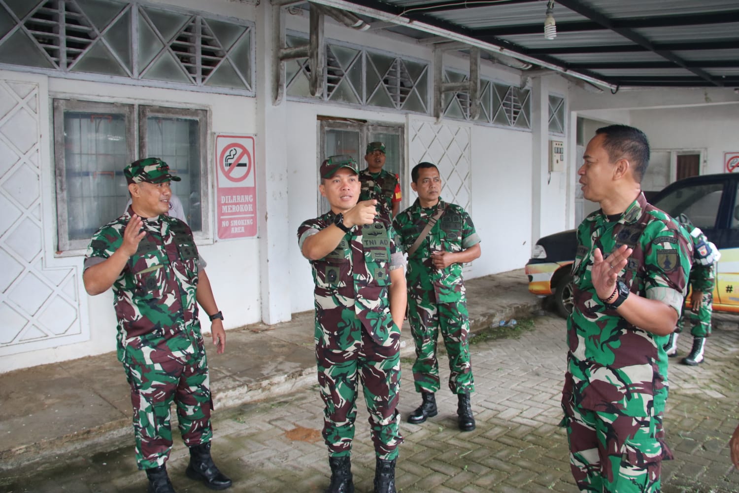 Asrendam V/Brawijaya Tinjau Lokasi Rencana Pembangunan Yon TP di Sumenep