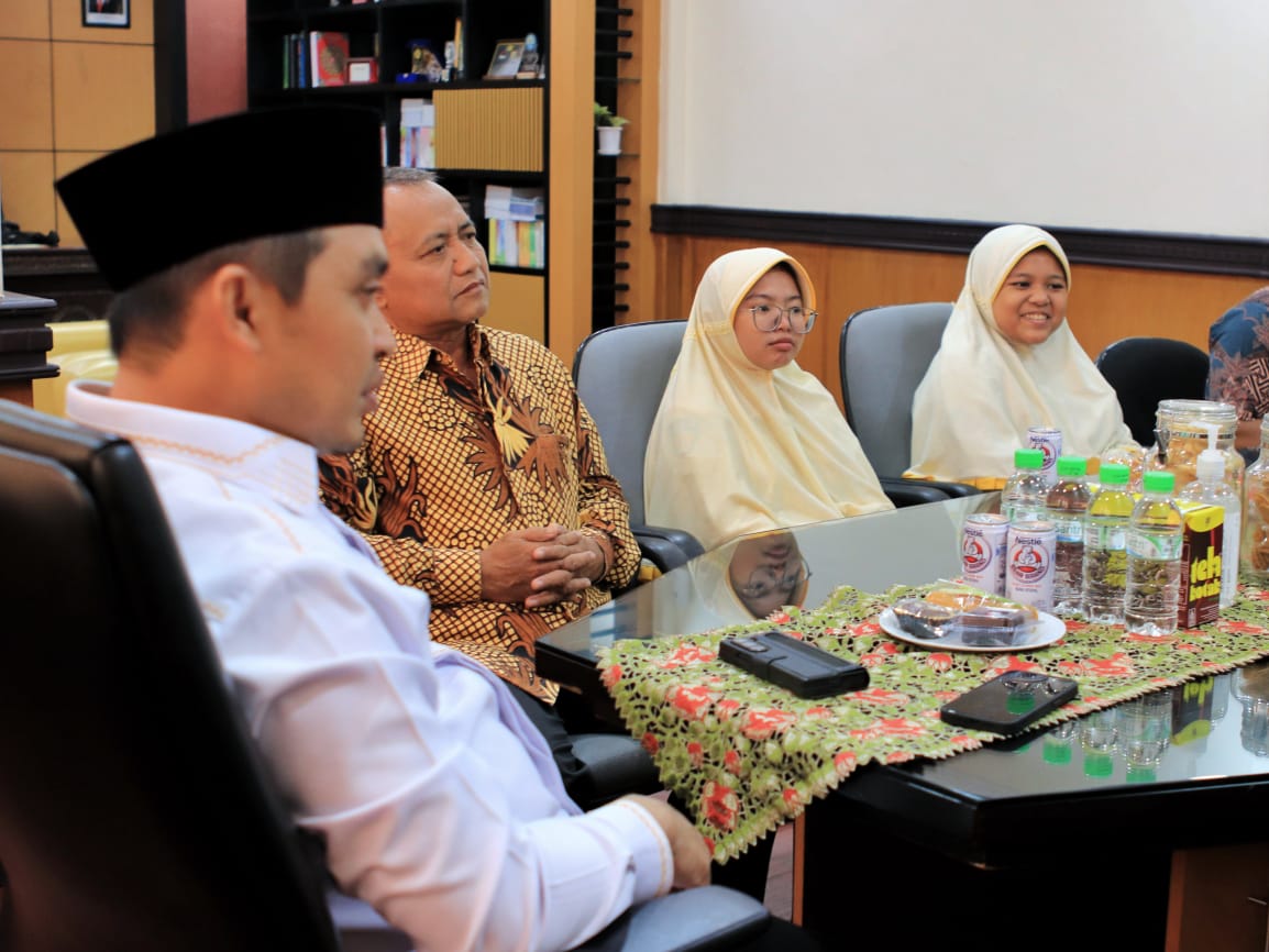 Siswa MTsN Kota Pasuruan  Juara 1 Myres Nasional, Mas Adi: Prestasi Ini Harumkan Nama Daerah