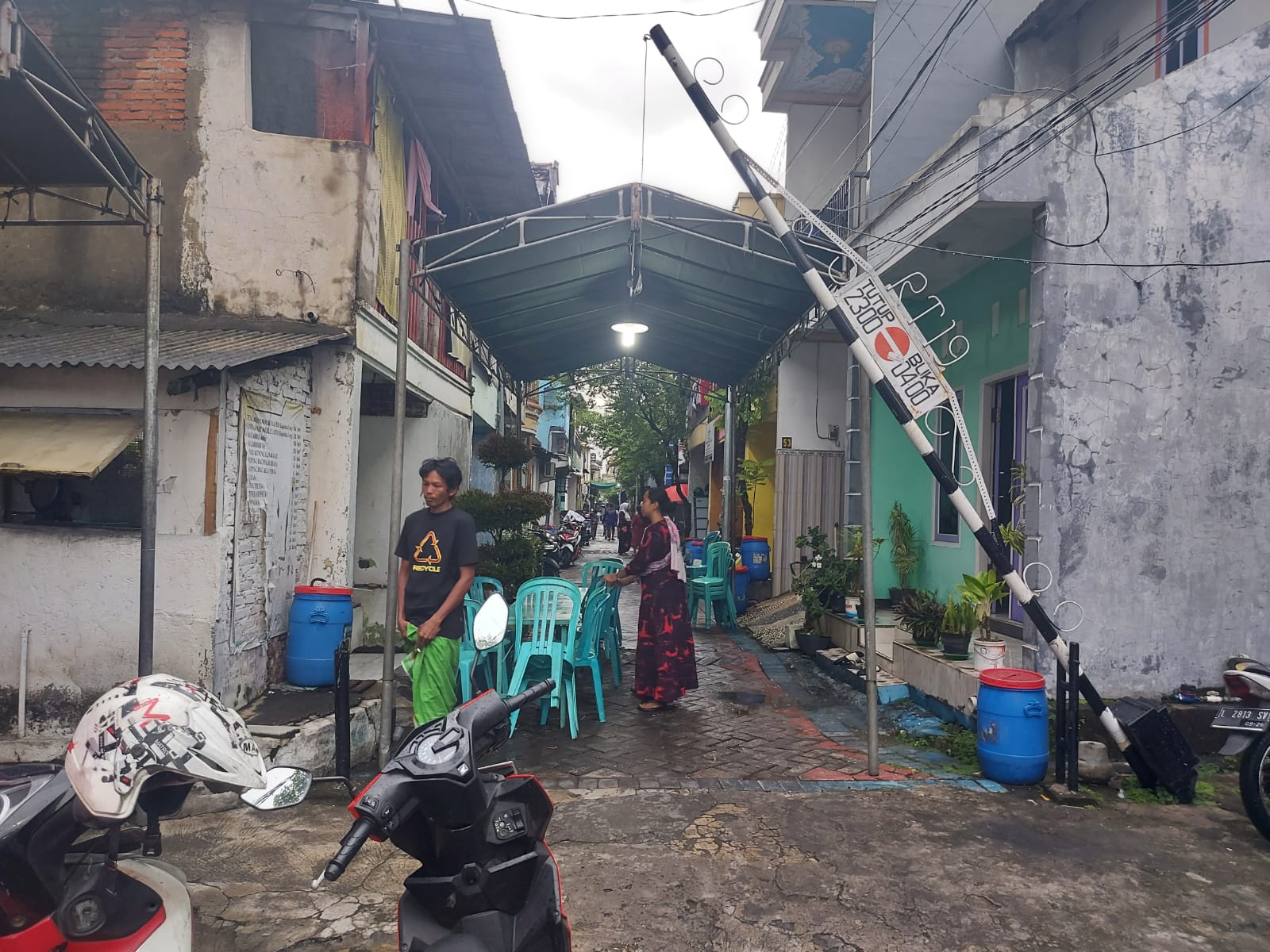 Pemkot Surabaya Berikan Santunan dan Tanggung Administrasi Keluarga Pekerja Proyek yang Meninggal