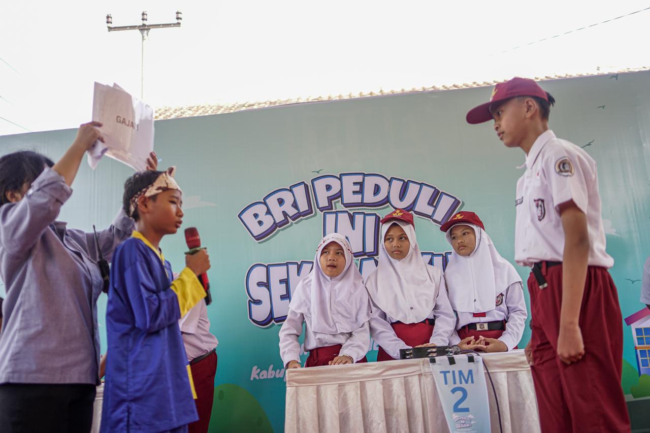 Peringati Hardiknas, BRI Dukung Peningkatan Kualitas Pendidikan Indonesia Melalui BRI Peduli Ini Sekolahku