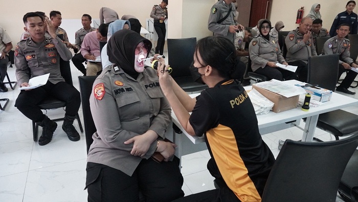 Polisi Sidoarjo Cek Kesehatan Berkala