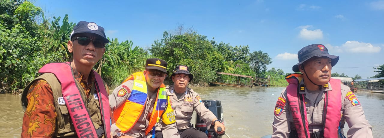 Penyesalan Istri Korban Tenggelam Perahu Tambangan Driyorejo, Dengar Suami Minta Tolong