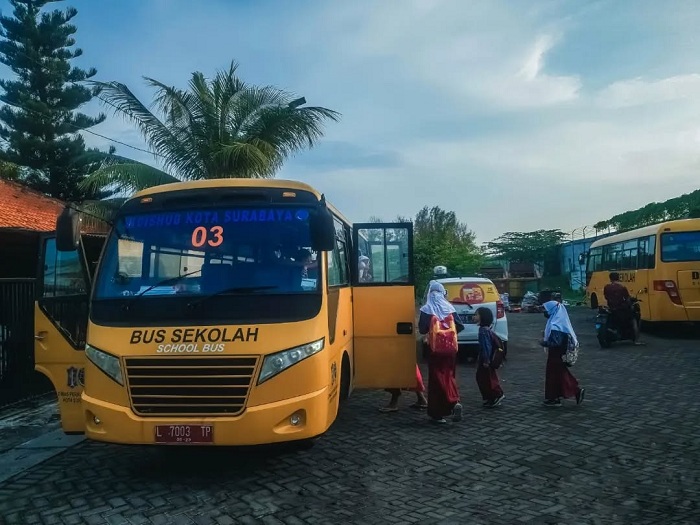 Minimalisir Kecelakaan Siswa, Pemkot Surabaya Optimalkan Layanan Bus Sekolah