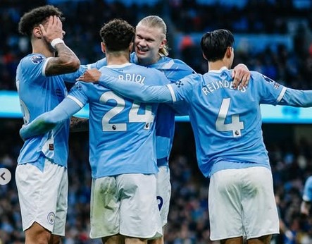 Haaland Tunda Rekor 100 Gol, City Tekuk Leeds 3-2