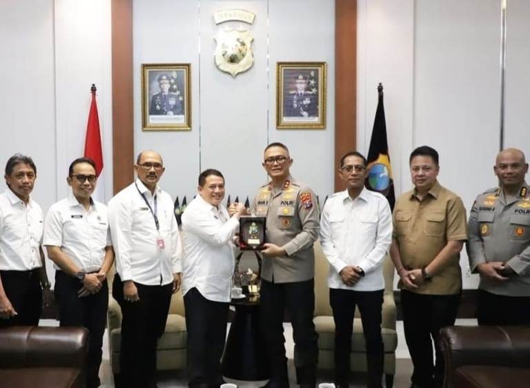 Dampingi Kakanwil BPN Jatim, Kakantah Surabaya II Berharap Sinergitas Jalan Terus