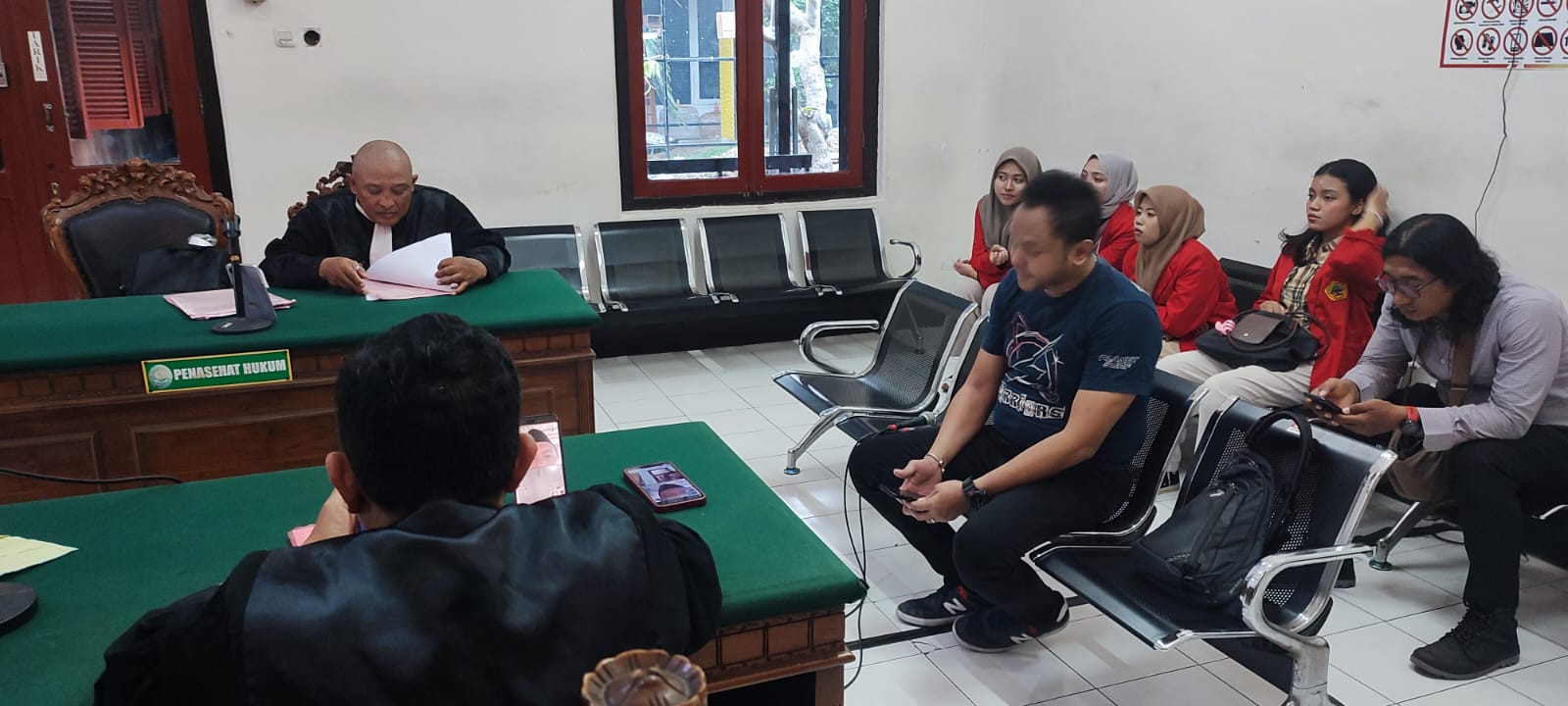 2 Pemuda Tambak Asri Melati Jual Pil Dobel L