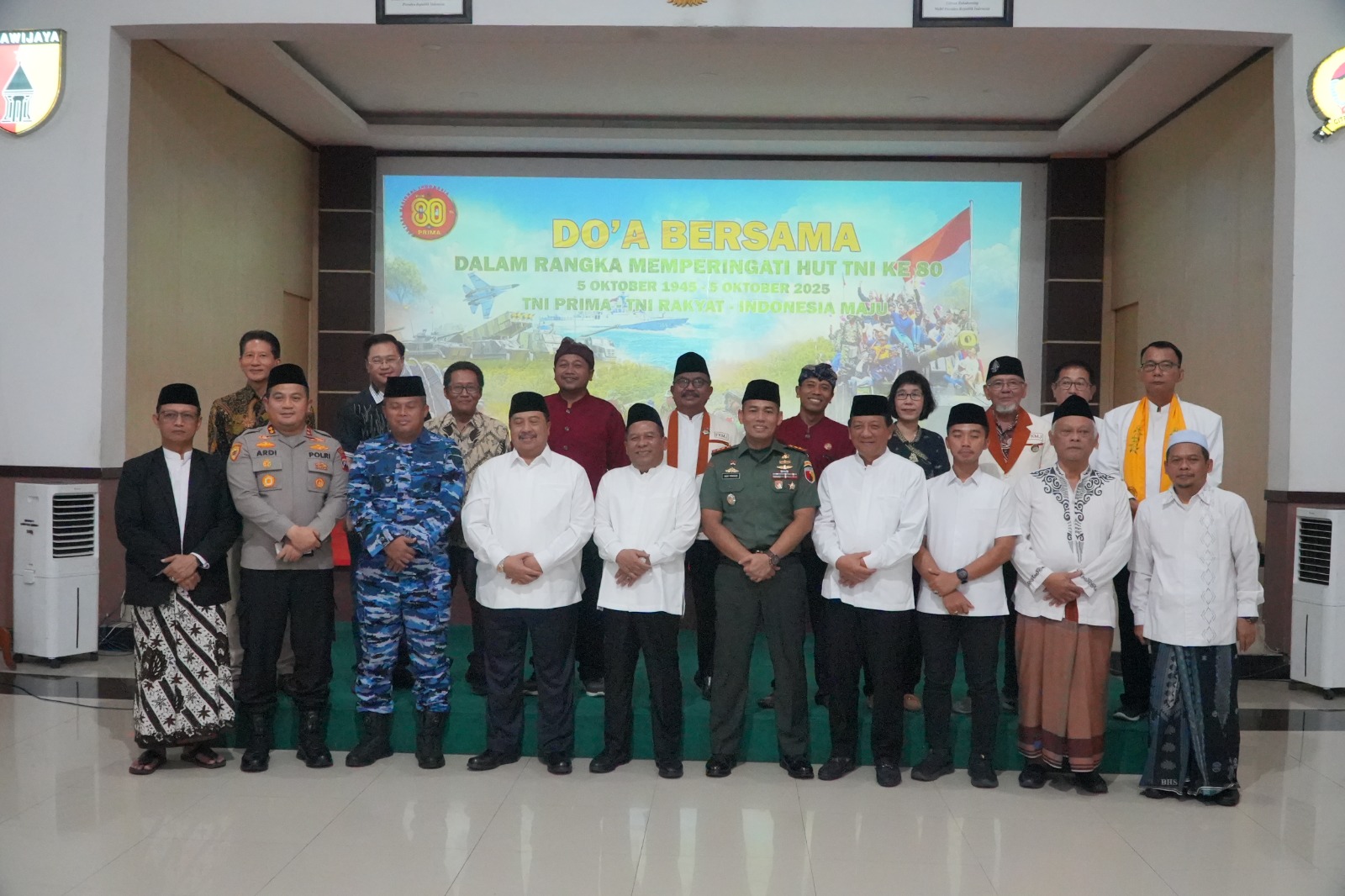 Apresiasi Tinggi Bupati Warsubi dalam Doa Bersama HUT Ke-80 TNI di Kodim 0814