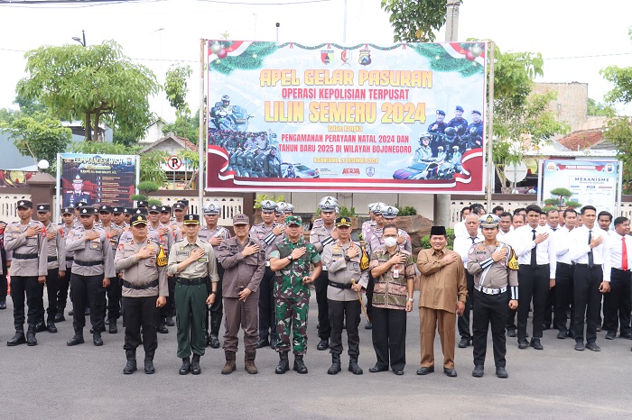 Kapolres Bojonegoro Pimpin Apel Gelar Pasukan Operasi Lilin Semeru 2024