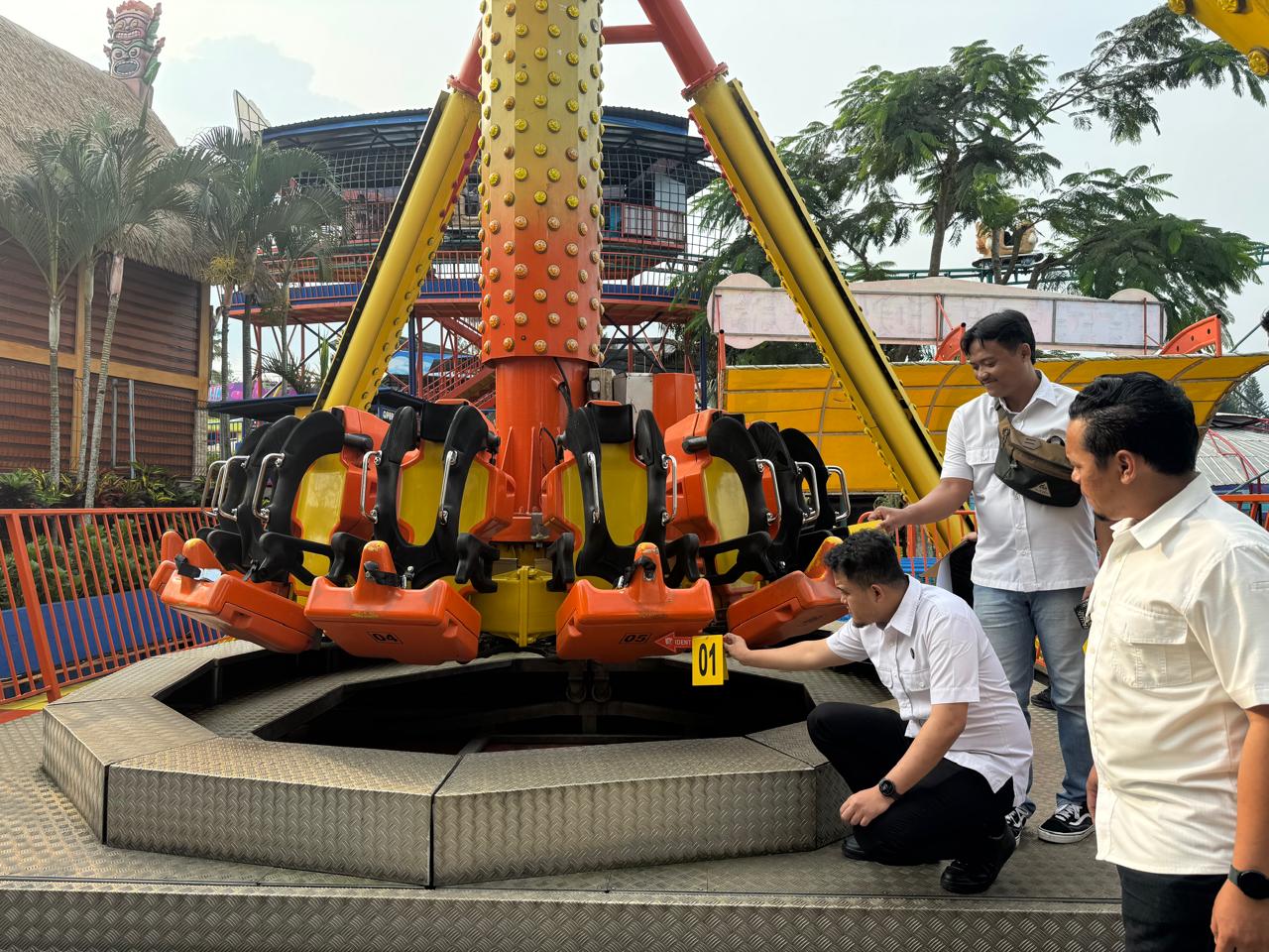 Sabuk Pengaman Terlepas, Terpental dan Jatuh, Insiden Jatimpark 1 Kota Batu Akibatkan Patah Tulang 