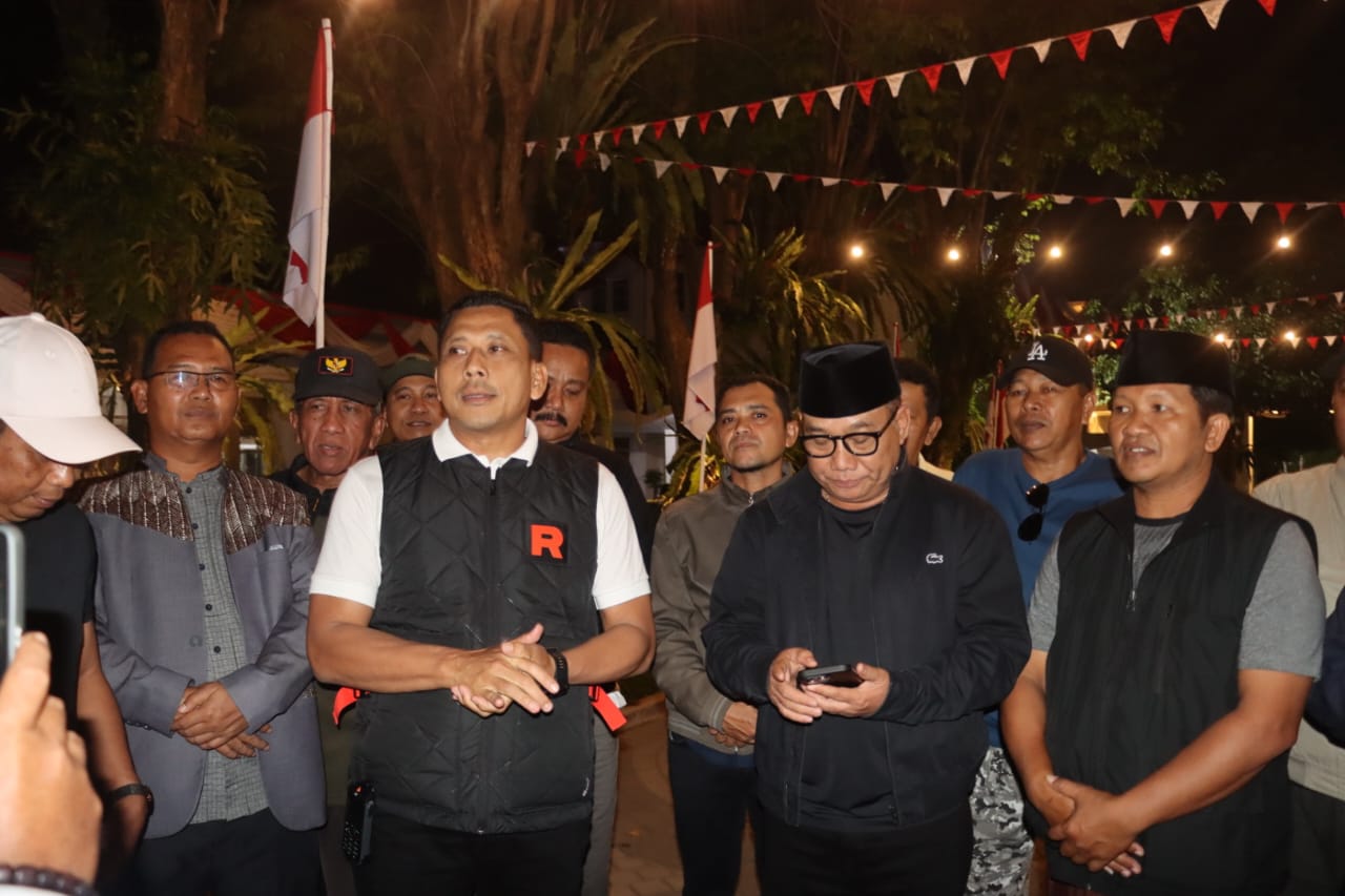 Kapolresta dan Wabup Banyuwangi Lepas Tim Sepak Bola PKDI Banyuwangi ke Turnamen di Pasuruan