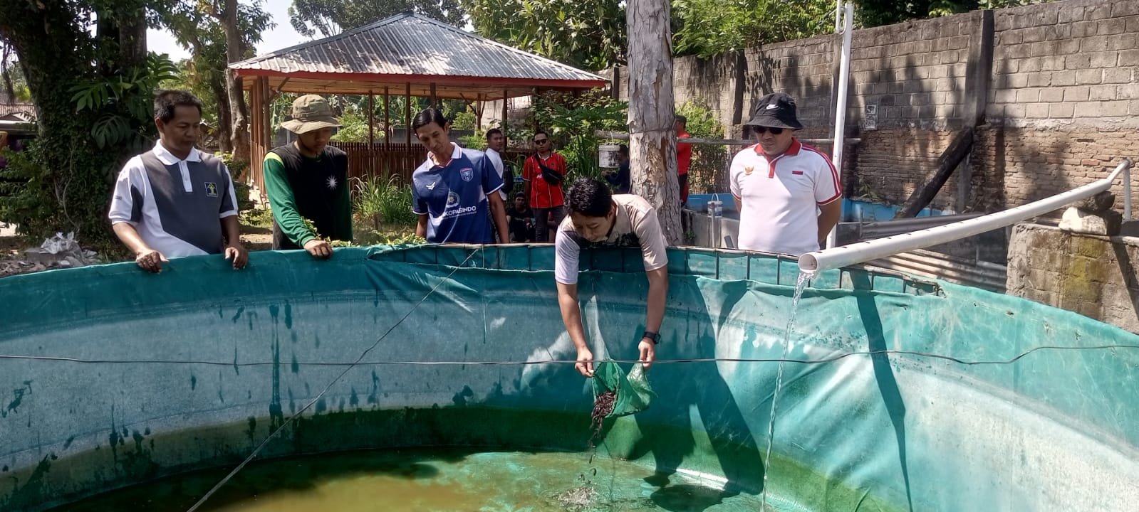 Dukung Program Ketahanan Pangan, Lapas Kediri Tebar 2 Ribu Bibit Lele