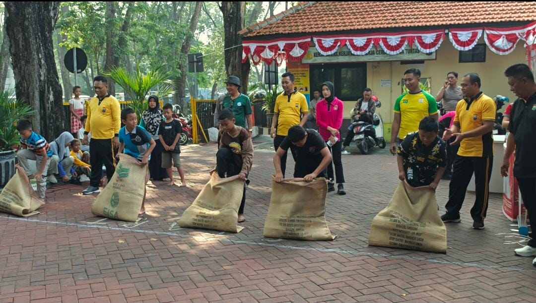 Polsek Tenggilis Mejoyo Gelar Lomba Meriah Sambut HUT Ke-79 Bhayangkara, Wujud Kedekatan Polisi dan Masyarakat