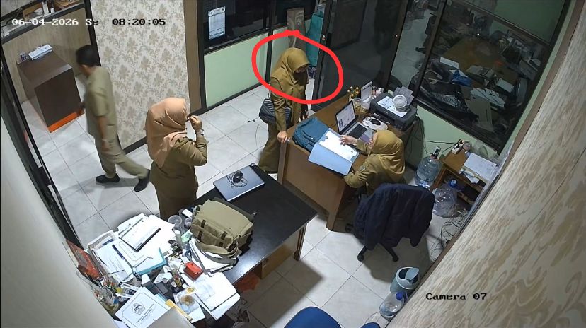 Geger! Belasan Warga Gresik Jadi Korban Penipuan SK ASN Palsu, Satu Korban Terlanjur Ikut Apel di Pemkab